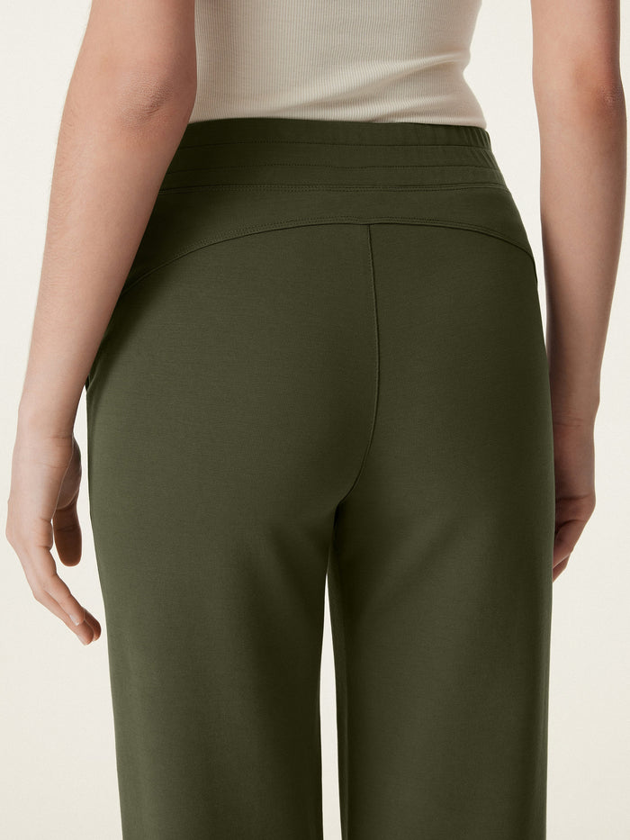 Mid Rise Pull-on Tapered Pant with Pockets
