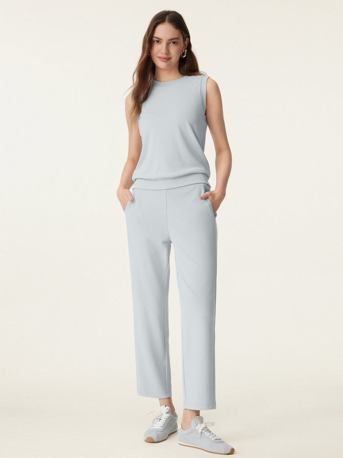 Mid Rise Pull-on Tapered Pant with Pockets