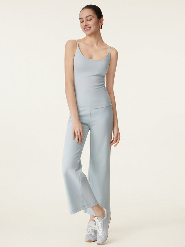 Scoop Neck Spaghetti Strap New Airy Bra Tank Top