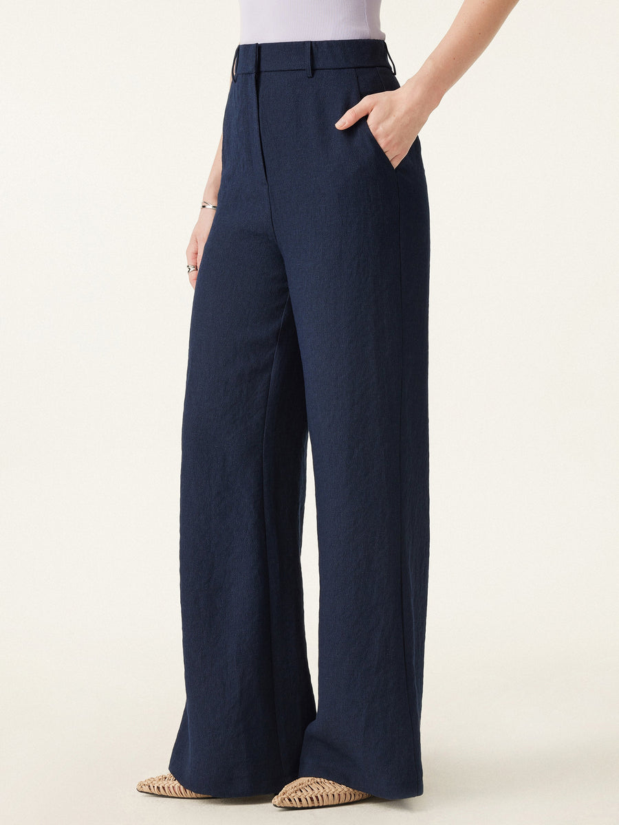 European Linen Mid Rise Flared Pant with Pockets